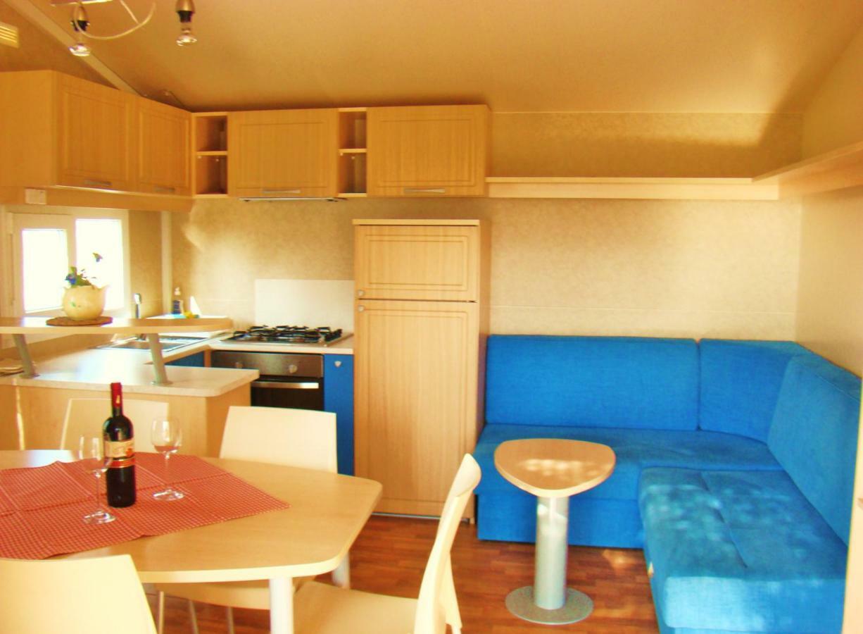 Mobilehouse & Camping Lijak Ξενοδοχείο Sempas Εξωτερικό φωτογραφία